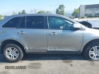 2008 Ford Edge SEL z VIN 2FMDK38C28BA91001, wystawiony jako IAAI lot #42273500 z przebiegiem 179 829 mil mil oraz . Historia ofert i sprzedaży dostępna na DreamBid. Obrazek 18.