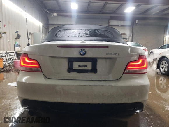 2012 BMW 1 Series 135i with VIN WBAUN7C5XCVM25801, listed as a Copart auction lot 45159375 with 120,817 mi miles and Salvage title. Bid and sale history available at DreamBid. Image 6.