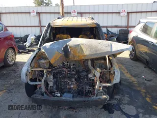2015 Jeep Patriot Sport with VIN 1C4NJPBAXFD377504, listed as a IAAI auction lot 41743361 with 1 mi miles. Bid and sale history available at carsss.com. Image 6.