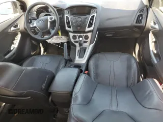 2014 Ford Focus SE with VIN 1FADP3F20EL227594, listed as a Copart auction lot 54880375 with 163,394 mi miles and Non Repairable. Bid and sale history available at DreamBid. Image 8.