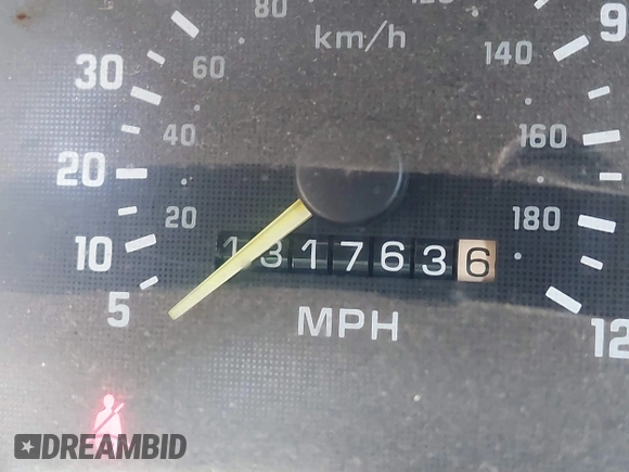 1994 Chevrolet Beretta z VIN 1G1LV15M9RY253342, wystawiony jako IAAI lot #42047160 z przebiegiem 131 763 mil mil oraz . Historia ofert i sprzedaży dostępna na DreamBid. Obrazek 12.