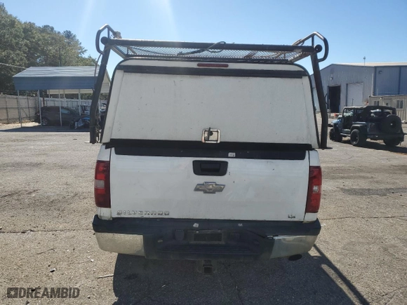 2008 Chevrolet Silverado 2500HD Work Truck with VIN 1GCHC29K68E111113, listed as a Copart auction lot 80906064 with 153,106 mi miles and Salvage Title. Bid and sale history available at carsss.com. Image 6.