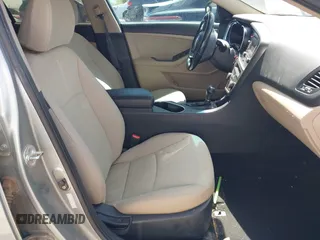2016 Kia Optima z VIN KNAGM4AD3G5095126, wystawiony jako IAAI lot #42349226 z przebiegiem 81 101 mil mil oraz . Historia ofert i sprzedaży dostępna na DreamBid. Obrazek 5.