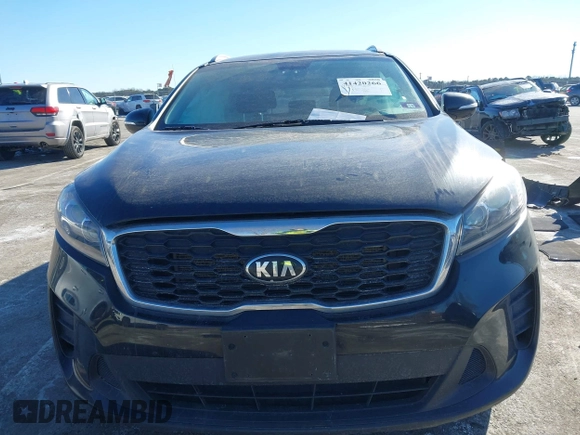 2019 Kia Sorento LX z VIN 5XYPGDA36KG520937, wystawiony jako IAAI lot #41420266 z przebiegiem 97 372 mil mil oraz . Historia ofert i sprzedaży dostępna na DreamBid. Obrazek 13.