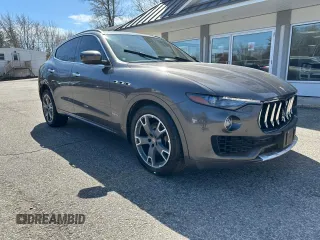2018 Maserati Levante GranLusso with VIN ZN661XUL5JX259630, listed as a Copart auction lot 51820385 with 131,833 mi miles and Clean Title. Bid and sale history available at carsss.com. Image 1.