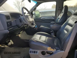 2001 Ford Super Duty F-250 XL with VIN 1FTNW21S11EB85907, listed as a Copart auction lot 82637054 with 159,489 mi miles and Salvage Title. Bid and sale history available at carsss.com. Image 7.