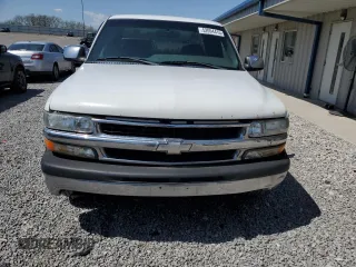 2001 Chevrolet Silverado 1500 LS with VIN 2GCEC19T711219270, listed as a Copart auction lot 52094415 with 350,450 mi miles and Salvage Title. Bid and sale history available at carsss.com. Image 5.