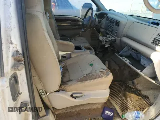 2000 Ford F-250 XL z VIN 1FTNX20L3YEE20339, wystawiony jako Copart lot #56939445 z przebiegiem Nie podano mil oraz Szkoda całkowita • Salvage title. Historia ofert i sprzedaży dostępna na DreamBid. Obrazek 10.