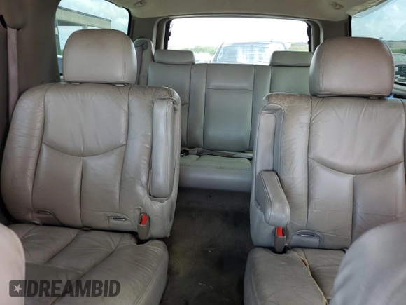 2003 Chevrolet Suburban LT with VIN 1GNEC16Z93J261285, listed as a Copart auction lot 61180305 with 211,620 mi miles and Non repairable. Bid and sale history available at DreamBid. Image 10.