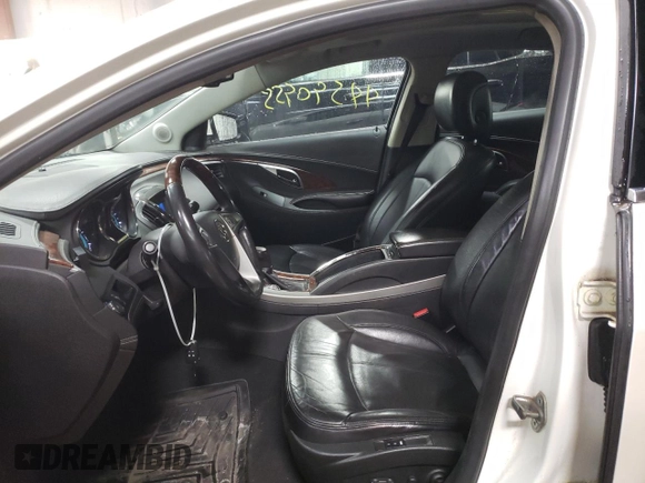 2010 Buick LaCrosse CXL с VIN 1G4GD5EG4AF279260, выставлен на аукционе Copart как лот 44590955 с пробегом 71 481 миль миль и Списание • Salvage title. История ставок и продаж доступна на DreamBid. Изображение 7.