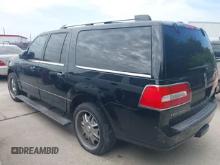 2012 Lincoln Navigator z VIN 5LMJJ3H58CEL01179, wystawiony jako IAAI lot #42445163 z przebiegiem 155 528 mil mil oraz . Historia ofert i sprzedaży dostępna na DreamBid. Obrazek 14.