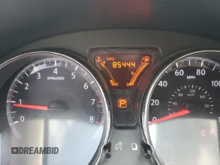 2017 Nissan Note SV z VIN 3N1CE2CP2HL356101, wystawiony jako Copart lot #58571845 z przebiegiem 85 444 mil mil oraz Czysty tytuł • Clean title. Historia ofert i sprzedaży dostępna na DreamBid. Obrazek 9.