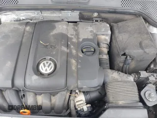 2012 Volkswagen Beetle 2.5L w/Sun PZEV с VIN 3VWJP7AT5CM603672, выставлен на аукционе IAAI как лот 42258888 с пробегом 115 511 миль миль и . История ставок и продаж доступна на DreamBid. Изображение 10.