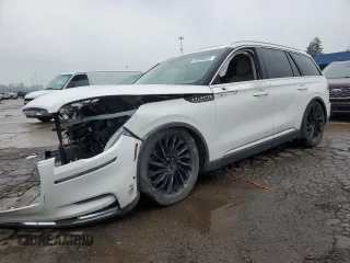 2020 Lincoln Aviator Reserve z VIN 5LM5J7XC6LGL29401, wystawiony jako Copart lot #59980655 z przebiegiem Nie podano mil oraz Szkoda całkowita • Salvage title. Historia ofert i sprzedaży dostępna na DreamBid. Obrazek 1.