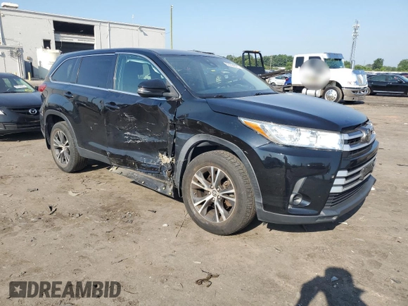 2019 Toyota Highlander LE with VIN 5TDBZRFH3KS963555, listed as a Copart auction lot 62294815 with 64,965 mi miles and Salvage title. Bid and sale history available at DreamBid. Image 4.