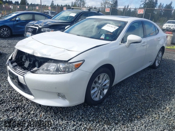 2013 Lexus ES 300h with VIN JTHBW1GG4D2013536, listed as a IAAI auction lot 41979270 with 98,515 mi miles and . Bid and sale history available at DreamBid. Image 18.