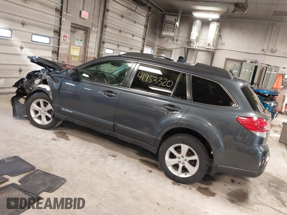 2014 Subaru Outback 2.5i Premium with VIN 4S4BRBDC4E3272518, listed as a IAAI auction lot 41953320 with 145,767 mi miles. Bid and sale history available at carsss.com. Image 3.