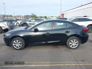2015 Mazda 3 i Sport with VIN JM1BM1U79F1221335, listed as a IAAI auction lot 41968000 with 87,622 mi miles and . Bid and sale history available at DreamBid. Image 15.