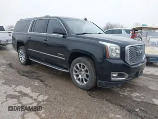 2017 GMC Yukon XL Denali with VIN 1GKS2HKJ2HR310377, listed as a IAAI auction lot 41153582 with 130,194 mi miles. Bid and sale history available at carsss.com. Image 1.
