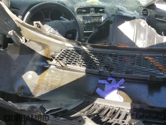2009 Lexus IS 250 with VIN JTHCK262095033140, listed as a Copart auction lot 47028105 with Not provided miles and Clean title. Bid and sale history available at DreamBid. Image 8.