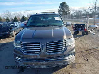 2017 Lincoln Navigator Reserve with VIN 5LMJJ2LTXHEL03846, listed as a IAAI auction lot 41365460 with 178,982 mi miles and . Bid and sale history available at DreamBid. Image 12.