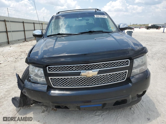 2011 Chevrolet Avalanche LTZ with VIN 3GNTKGE31BG160719, listed as a Copart auction lot 66415744 with 214,661 mi miles and Salvage Title. Bid and sale history available at carsss.com. Image 5.