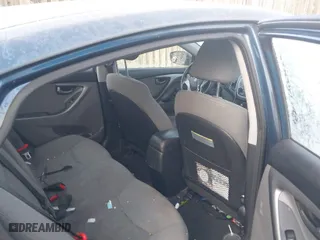 2016 Hyundai Elantra SE with VIN KMHDH4AE5GU489280, listed as a IAAI auction lot 41008040 with 102,749 mi miles. Bid and sale history available at carsss.com. Image 8.