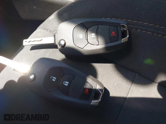 2020 Chevrolet Trax LS with VIN 3GNCJNSB4LL288688, listed as a IAAI auction lot 42634219 with 25,634 mi miles and . Bid and sale history available at DreamBid. Image 11.