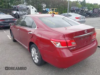 2010 Lexus ES 330 z VIN JTHBK1EG6A2409140, wystawiony jako IAAI lot #42329291 z przebiegiem 134 489 mil mil oraz . Historia ofert i sprzedaży dostępna na DreamBid. Obrazek 3.