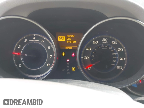 2008 Acura MDX Tech Pkg with VIN 2HNYD28318H519948, listed as a IAAI auction lot 41723960 with 227,090 mi miles. Bid and sale history available at carsss.com. Image 7.
