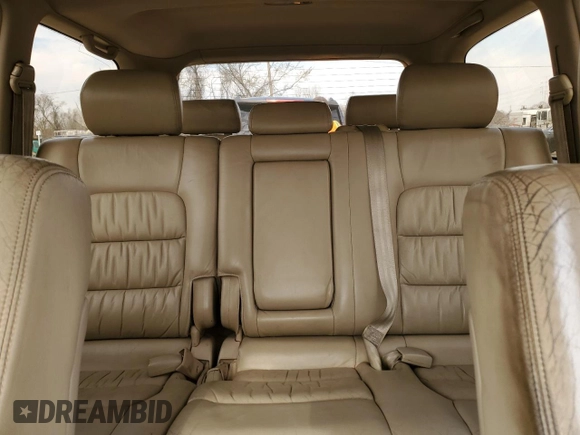 2000 Lexus LX 470 z VIN JT6HT00W8Y0126253, wystawiony jako Copart lot #49400665 z przebiegiem 181 328 mil mil oraz Szkody całkowita. Historia ofert i sprzedaży dostępna na DreamBid. Obrazek 10.
