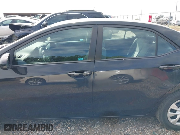 2019 Toyota Corolla L z VIN 2T1BURHEXKC200801, wystawiony jako IAAI lot #42289440 z przebiegiem 114 765 mil mil oraz . Historia ofert i sprzedaży dostępna na DreamBid. Obrazek 14.