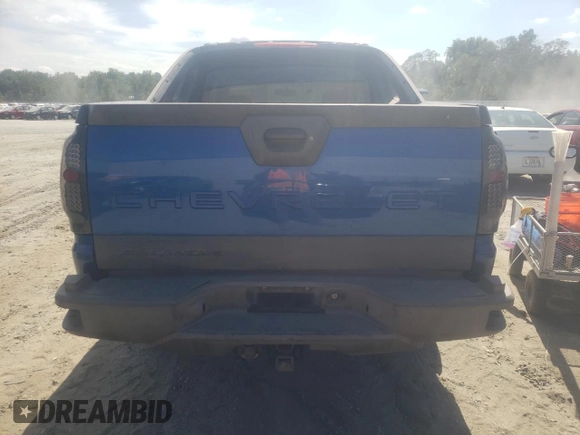 2003 Chevrolet Avalanche with VIN 3GNEK13T53G108133, listed as a Copart auction lot 70569734 with 362,578 mi miles and Salvage Title. Bid and sale history available at carsss.com. Image 6.