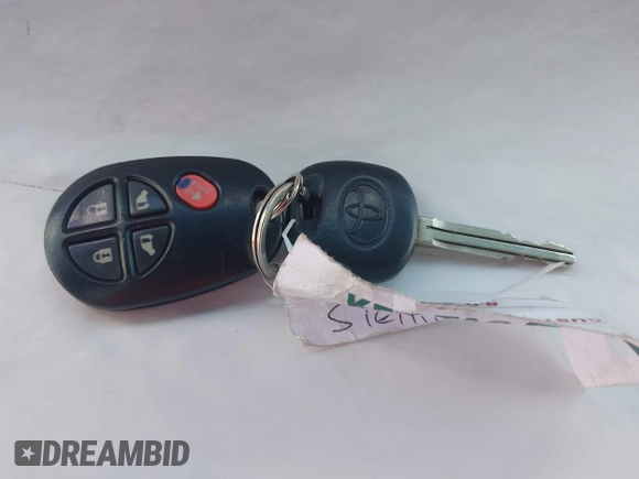 2014 Toyota Sienna LE AAS with VIN 5TDKK3DC6ES458218, listed as a IAAI auction lot 42670342 with 79,213 mi miles and . Bid and sale history available at DreamBid. Image 11.