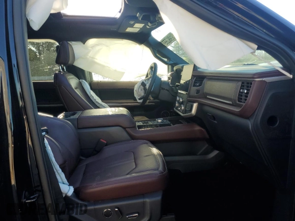 2024 Ford Expedition Max Limited with VIN 1FMJK1K84REA67428, listed as a Copart auction lot 49279655 with 19,317 mi miles and Salvage Title. Bid and sale history available at DreamBid. Image 7.