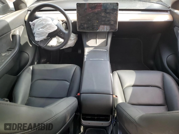 2022 Tesla Model Y Long Range with VIN 7SAYGDEE6NA007215, listed as a Copart auction lot 49749135 with 38,208 mi miles and Salvage Title. Bid and sale history available at carsss.com. Image 8.