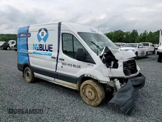2018 Ford Transit with VIN 1FTYE1CM6JKA35821, listed as a Copart auction lot 53590534 with 82,324 mi miles and Salvage Title. Bid and sale history available at DreamBid. Image 12.