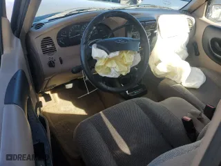 2002 Ford Ranger XL with VIN 1FTYR14U02TA04580, listed as a Copart auction lot 86901984 with 182,738 mi miles and Salvage Title. Bid and sale history available at carsss.com. Image 8.
