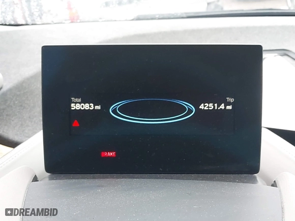 2019 BMW i3 with VIN WBY8P2C59K7D97415, listed as a IAAI auction lot 41509553 with 58,083 mi miles. Bid and sale history available at carsss.com. Image 7.
