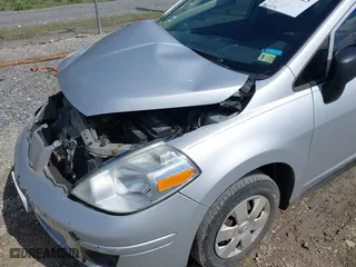 2010 Nissan Versa 1.6 with VIN 3N1CC1AP2AL417066, listed as a IAAI auction lot 41992823 with 251,038 mi miles. Bid and sale history available at carsss.com. Image 19.