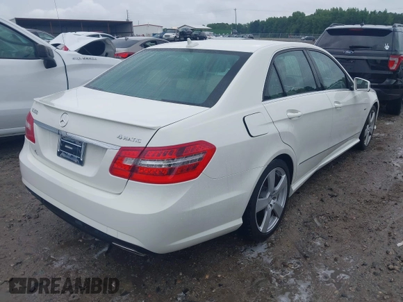 2012 Mercedes-Benz E 350 Luxury with VIN WDDHF8JB8CA569070, listed as a IAAI auction lot 42383072 with 101,751 mi miles and . Bid and sale history available at DreamBid. Image 4.
