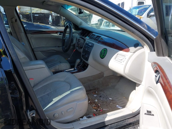 2011 Buick Lucerne CXL with VIN 1G4HC5EM1BU135451, listed as a IAAI auction lot 41991089 with 160,075 mi miles and . Bid and sale history available at carsss.com. Image 5.