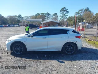 2017 Infiniti QX30 Sport with VIN SJKCH5CP7HA027937, listed as a IAAI auction lot 41190531 with 89,493 mi miles. Bid and sale history available at carsss.com. Image 14.