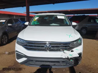 2022 Volkswagen Tiguan S with VIN 3VV1B7AX2NM001840, listed as a IAAI auction lot 41425588 with 28,720 mi miles. Bid and sale history available at carsss.com. Image 12.