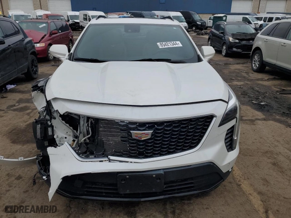 2019 Cadillac XT4 AWD Sport with VIN 1GYFZFR48KF146763, listed as a Copart auction lot 85421344 with 105,141 mi miles and Salvage Title. Bid and sale history available at carsss.com. Image 5.