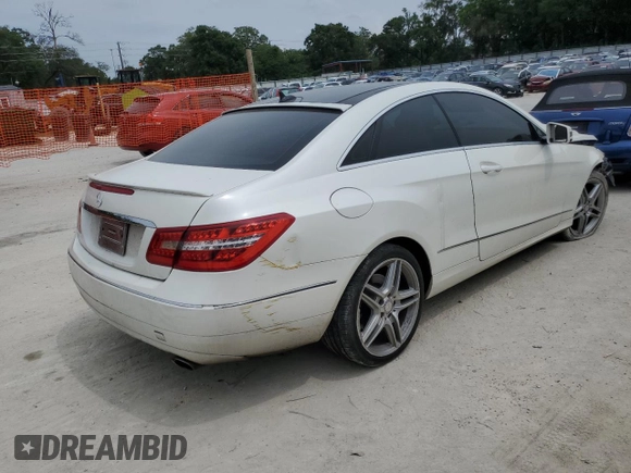 2011 Mercedes-Benz E 350 with VIN WDDKJ5GB5BF085434, listed as a Copart auction lot 55985565 with 169,351 mi miles and Salvage Title. Bid and sale history available at DreamBid. Image 3.