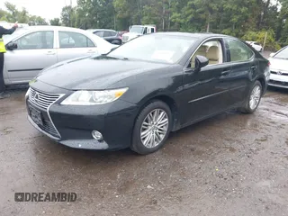 2015 Lexus ES 330 with VIN JTHBK1GG0F2184699, listed as a IAAI auction lot 40444597 with Not Provided miles and . Bid and sale history available at DreamBid. Image 16.