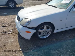 1999 Mercedes-Benz SLK-Class with VIN WDBKK47F1XF086364, listed as a IAAI auction lot 42124466 with 177,104 mi miles. Bid and sale history available at carsss.com. Image 6.