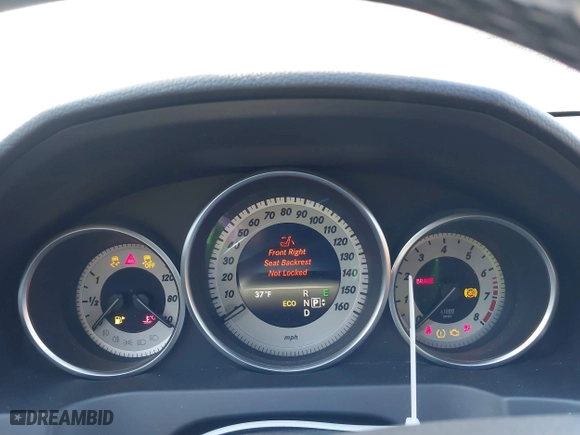 2014 Mercedes-Benz E-Class E 350 with VIN WDDKJ8JB0EF292019, listed as a IAAI auction lot 41331510 with 64,464 mi miles. Bid and sale history available at carsss.com. Image 7.