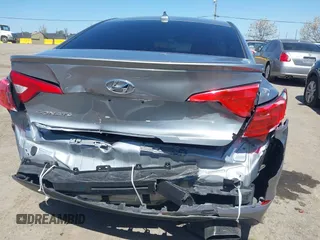 2016 Hyundai Sonata SE with VIN 5NPE24AF0GH340000, listed as a IAAI auction lot 41945609 with 160,043 mi miles and . Bid and sale history available at carsss.com. Image 19.